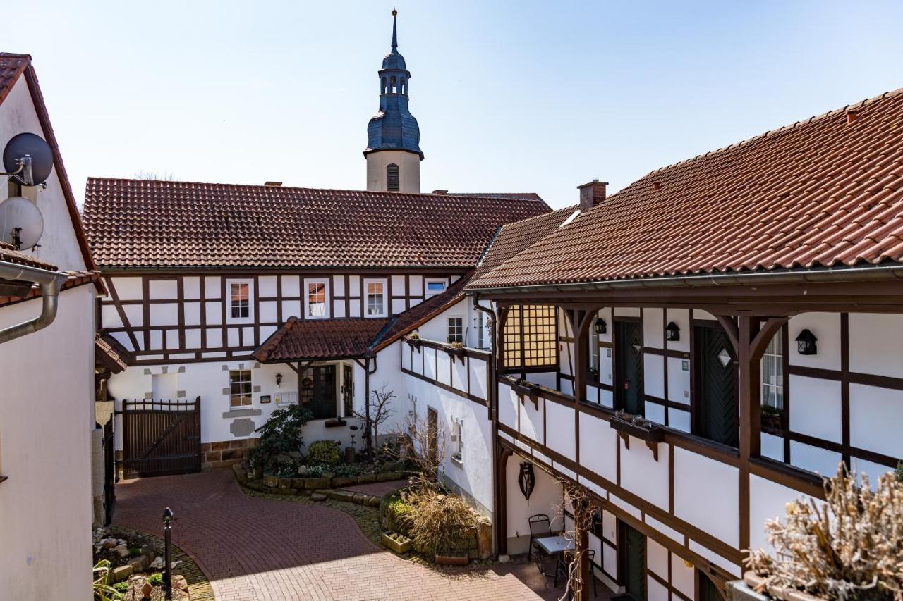 Landhotel & Restaurant Kains Hof Uhlstädt Exteriör bild
