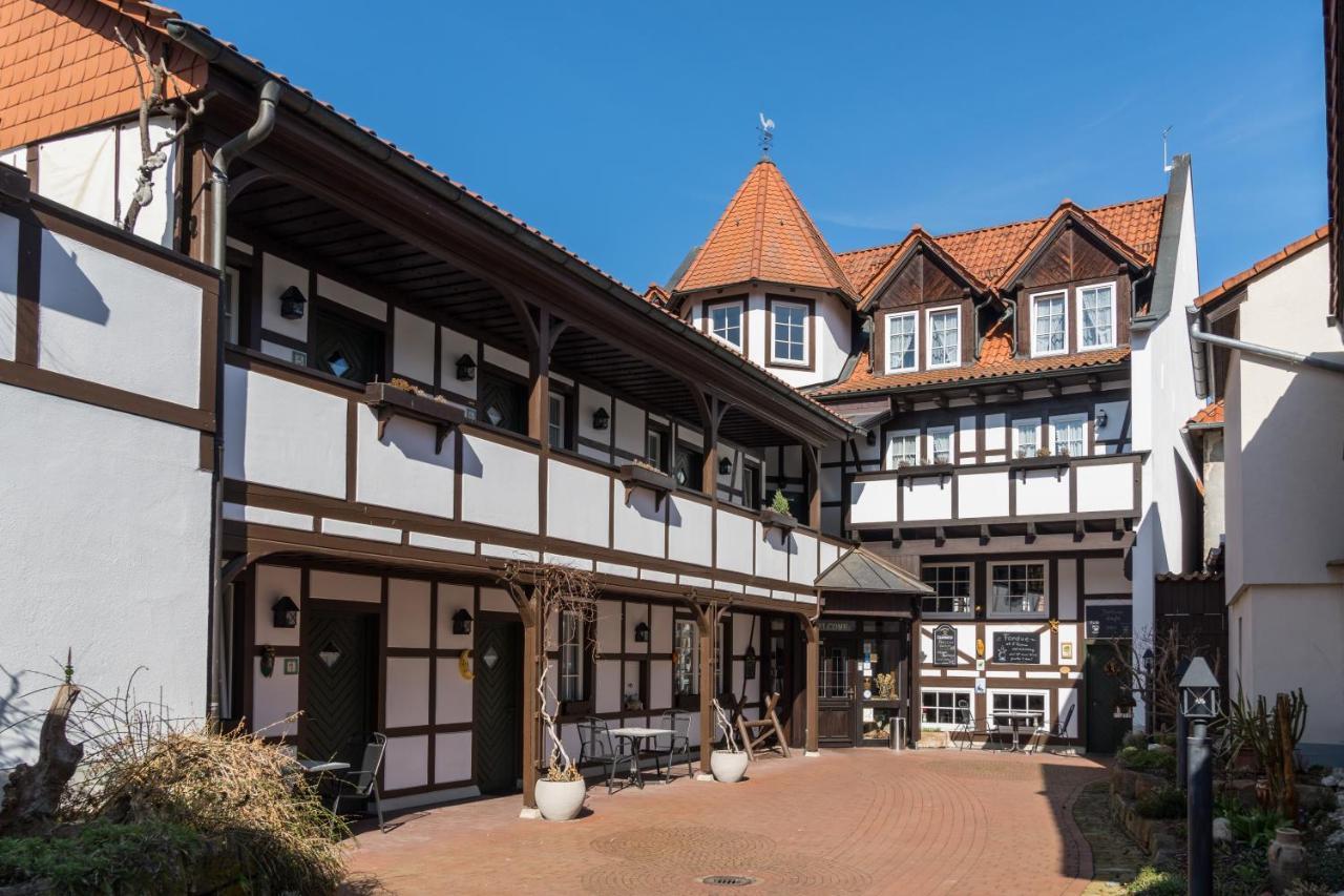 Landhotel & Restaurant Kains Hof Uhlstädt Exteriör bild