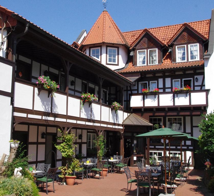 Landhotel & Restaurant Kains Hof Uhlstädt Exteriör bild